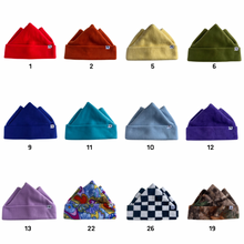 Load image into Gallery viewer, Custom Solid Peak Throne